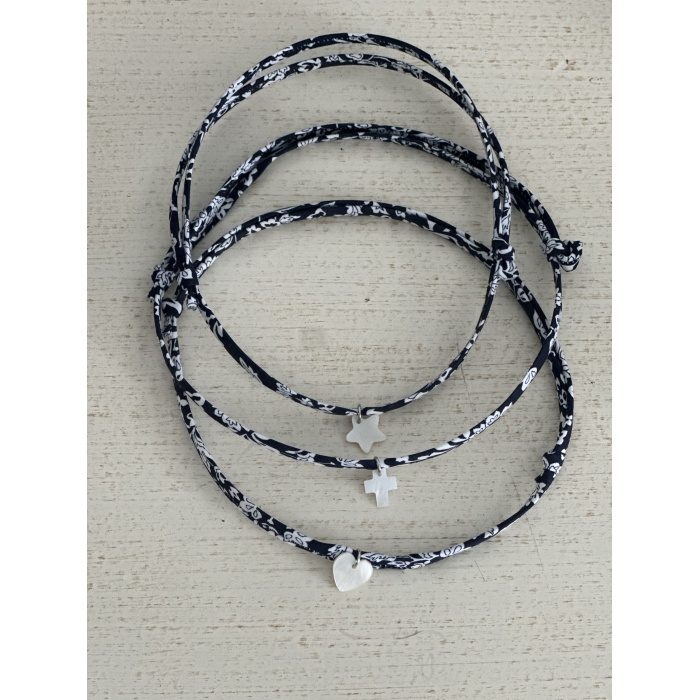 Colgante de tela Carmencita